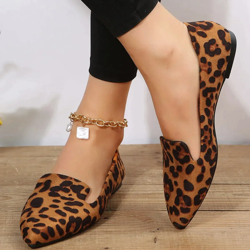 Pauline |  Leopard Spitze Zehen Loafers