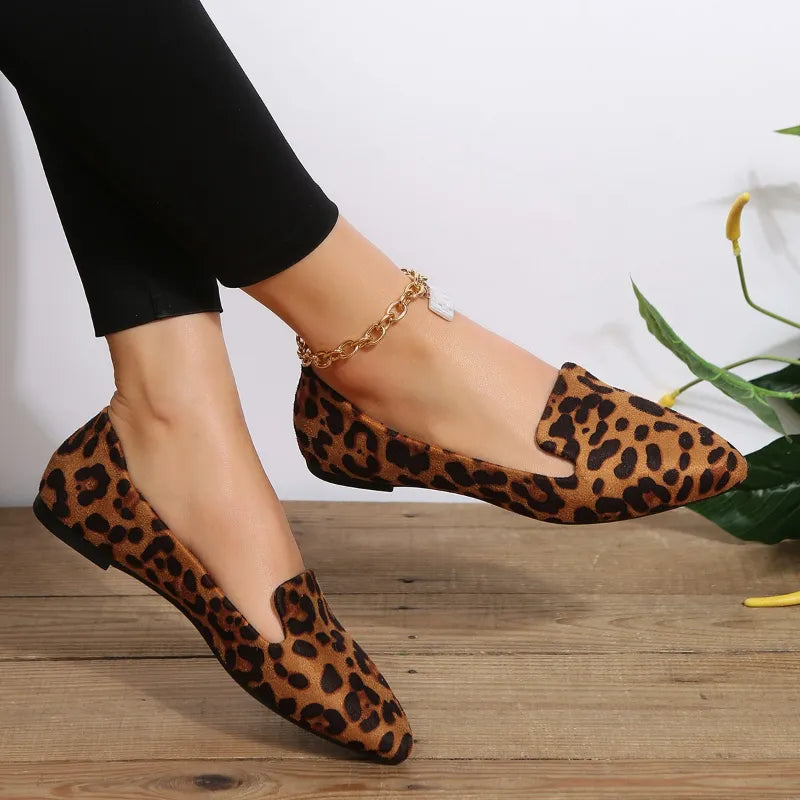 Pauline |  Leopard Spitze Zehen Loafers