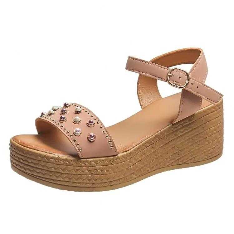 Pauline | Chic Frauen Sandalen Schnalle Keil