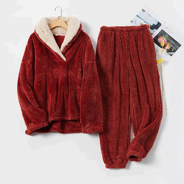 Pauline | Damen-Fleece-Pyjama-Set für 2024