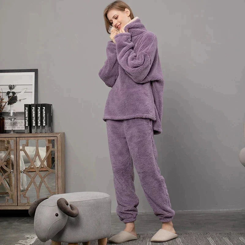 Pauline | Damen-Fleece-Pyjama-Set für 2024