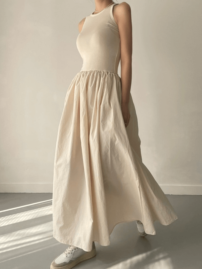 Hattie | Elegantes Kleid mit Rundhalsausschnitt